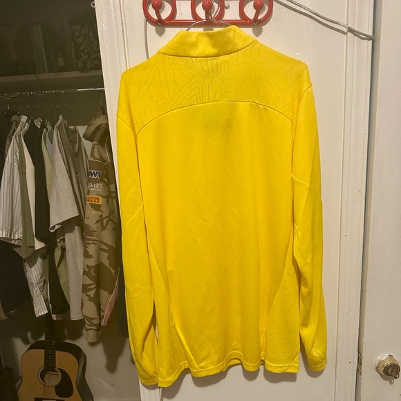 Borussia Dortmund Jacket - Picture 3 of 3